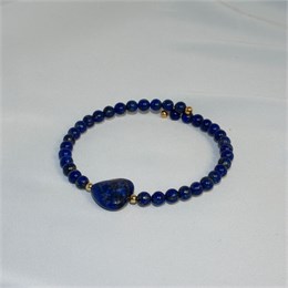 Браслет из лазурита с бусиной - сердечком 1967