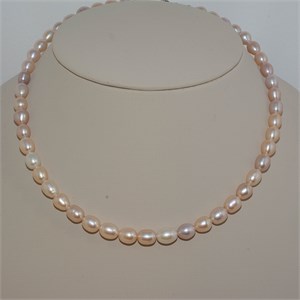 Чокер из жемчуга 